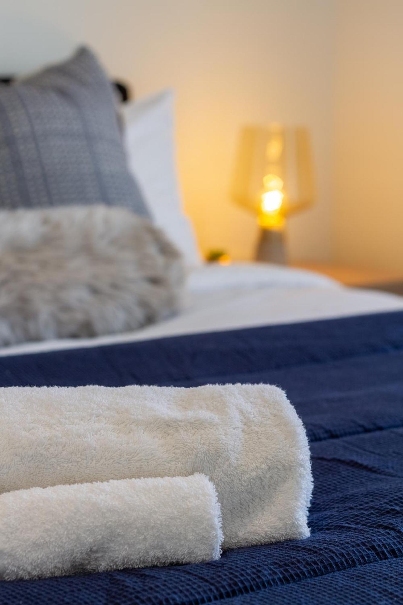 Relaxing City Hideaway - 2 Bed In Christchurch Cbd Exteriör bild